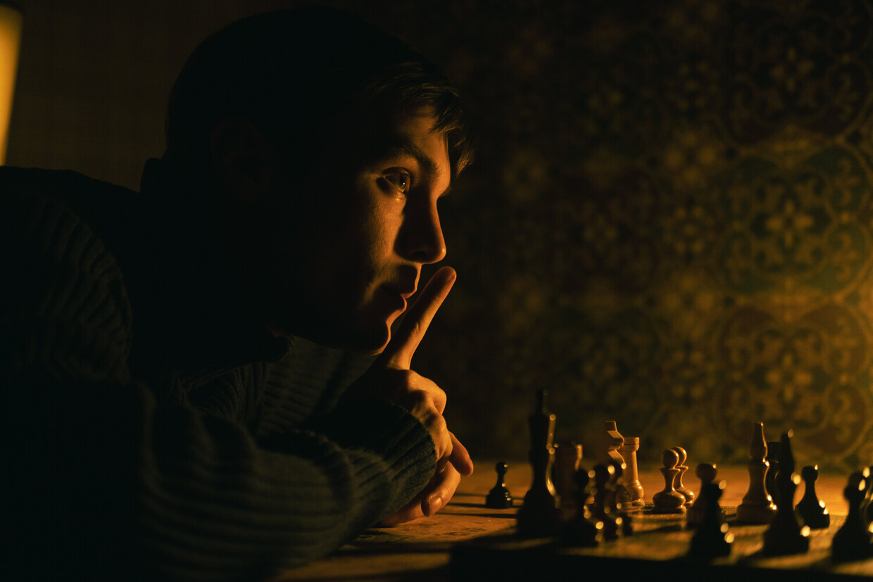Кадр со съемок сериала "Аутсорс"