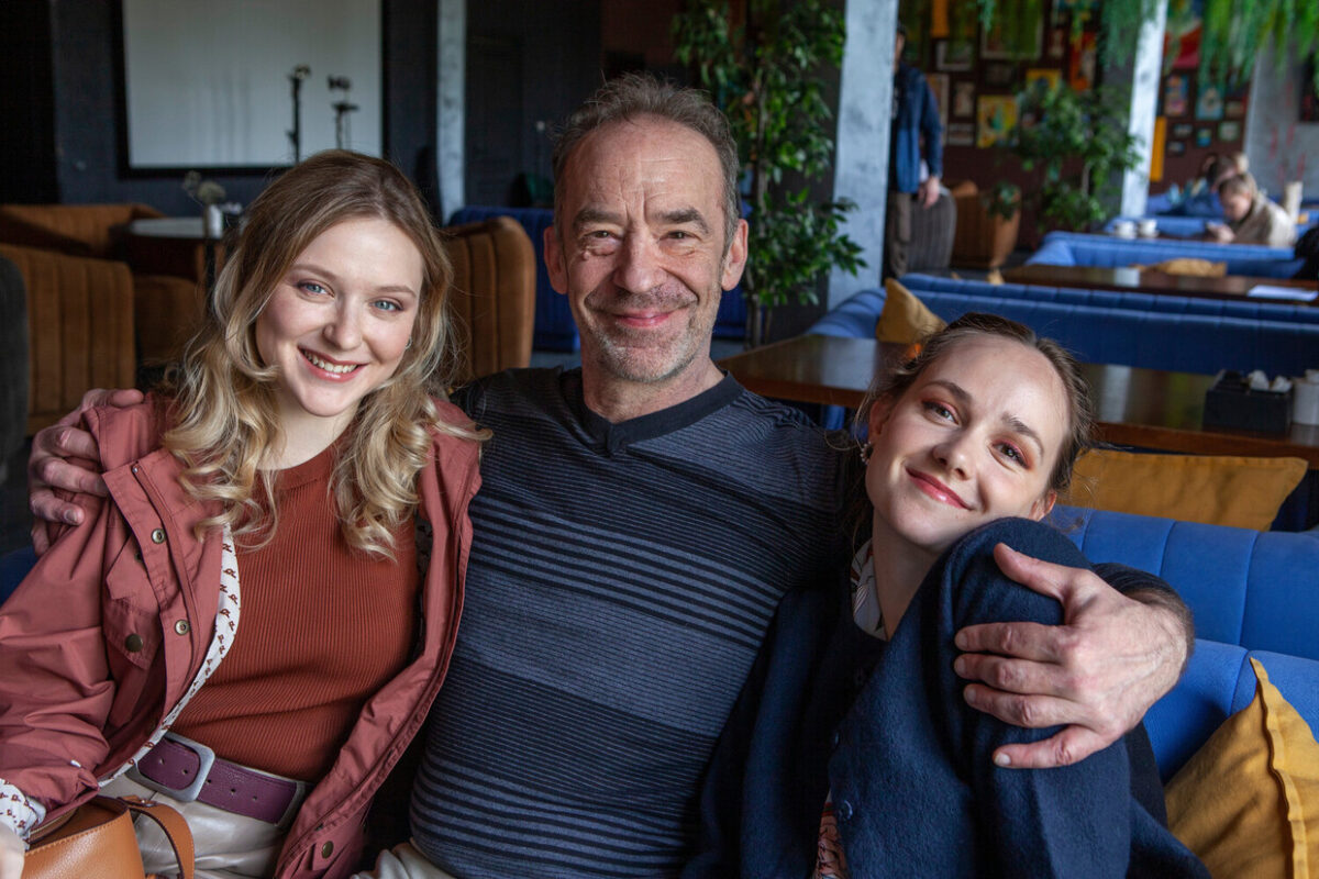Чем закончился сериал "Отдам маму замуж"
