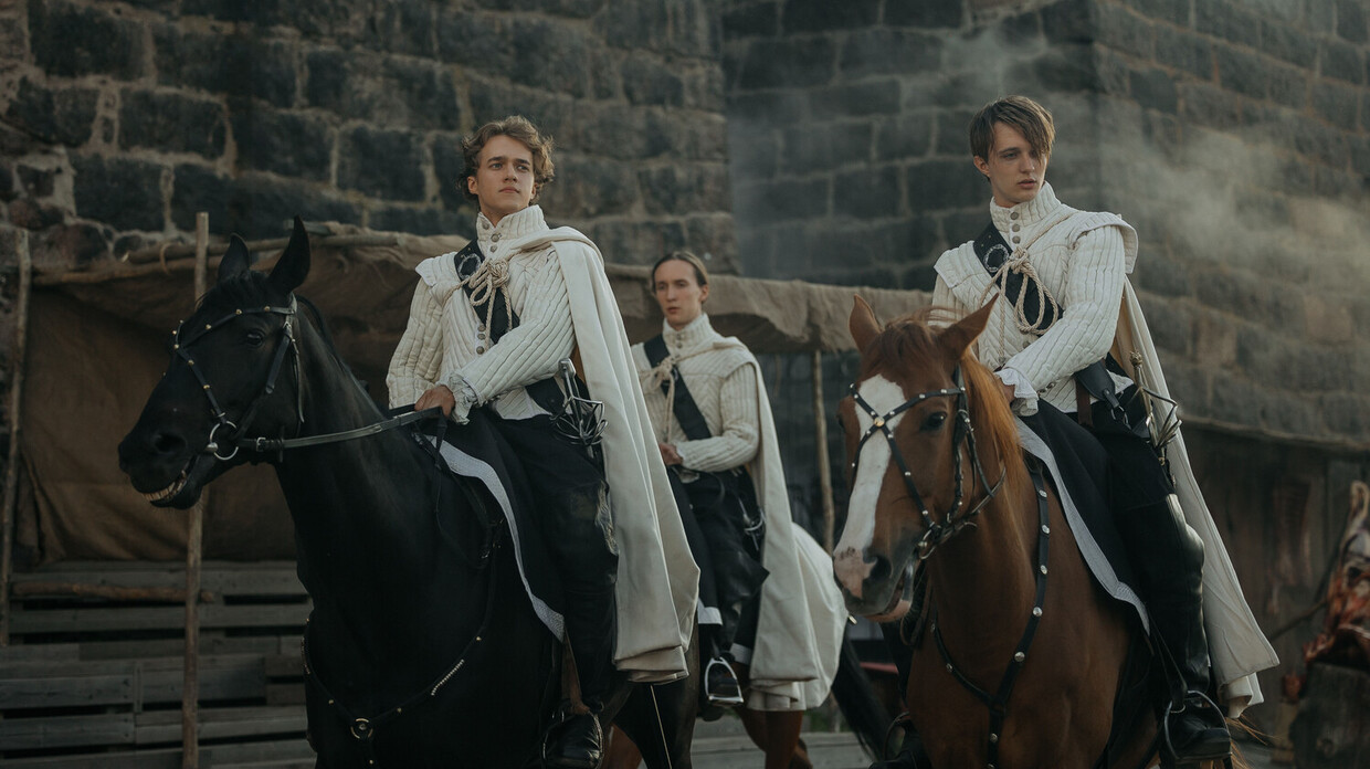 Чем закончился сериал "Этерна": объяснение концовки первого сезона